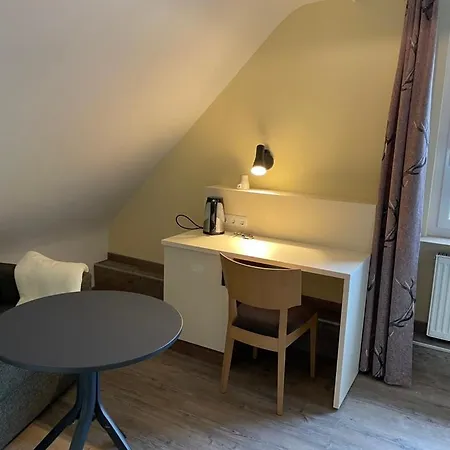 Gæstehus Restaurant Gruener Baum Leidersbach